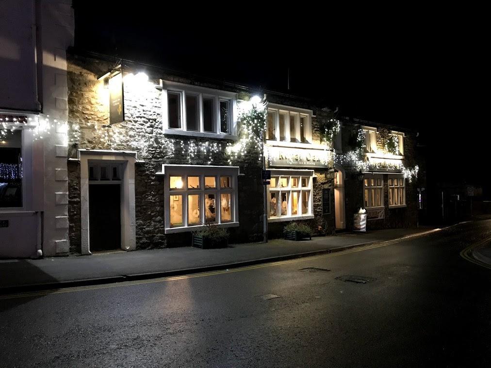 The Royal Oak Hotel Settle Exterior photo